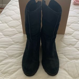 Ugg suede boots